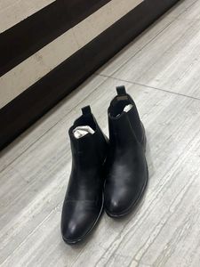 Men's Black Leather Chelsea Boots