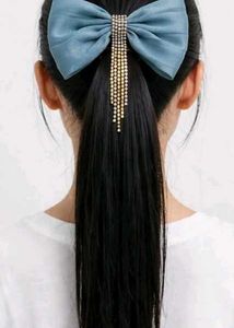 Elegant Bow Hair Clip with Rhinestones