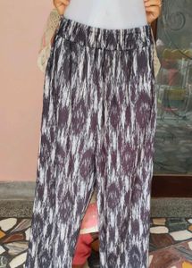 Sale 🔥High-Waist Printed Trousers | Comfy Wide-Le