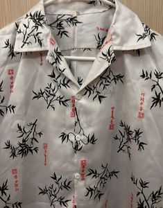 ✨ Vintage 70s Chinese Silk Shirt 🇨🇳