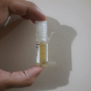 Tom Ford Dupes Roll On