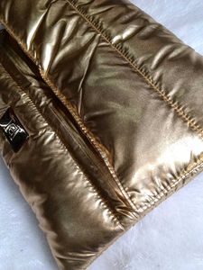 Carolina herrera Metallic Gold Padded Clutch 💕♥️