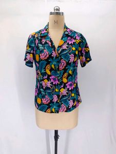 Vibrant Floral Print Short Sleeve Top