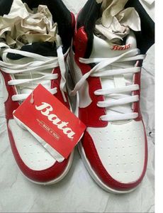 Stylish High-Top Sneakers ORIGINAL