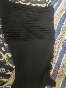 Chic Black &amp; Gold Chevron Dress