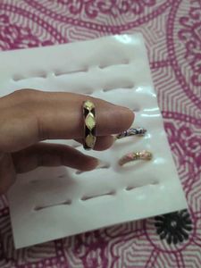 Set of Enamel Rings
