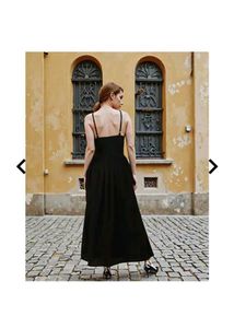 Black Button-Up Maxi Dress 💫