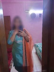 Elegant Teal Kurta Set with Orange Dupatta