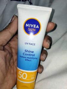 Nivea Sun UV Face Shine Control