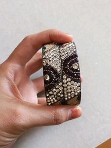 Ladies So Beautiful Bangles😍