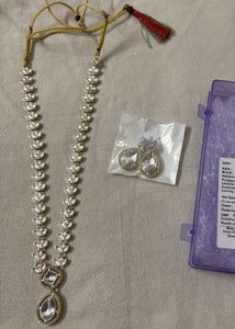 🆕ZAVERI PEARLS Austrian Diamonds Necklace