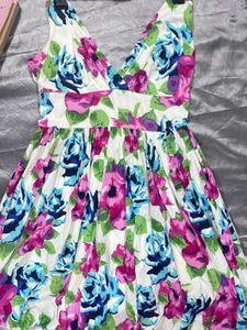 Floral V-Neck Sleeveless Mini Dress