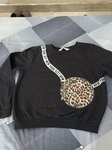 New H&M Sweatshirt With Bag Design