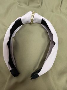 Stylish Chain Detail Knotted Headband