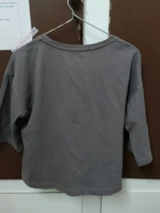 Stylish Grey Graphic Print T-Shirt