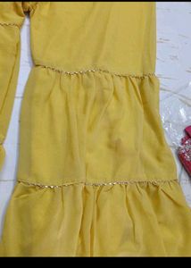 bust 40 Yellow Embroidered Kurta Set with Dupatta