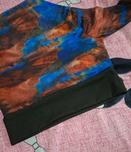 Abstract Print Long Sleeve Top