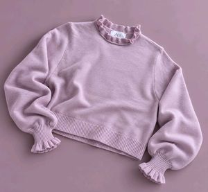 SOFT PINK RUFFLE NECK KNIT SWEATER