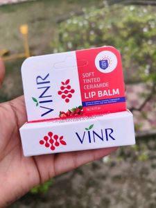 VINR Soft Tinted Ceramide Lip Balm
