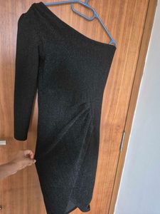 Sparkly Black One-Shoulder Dress