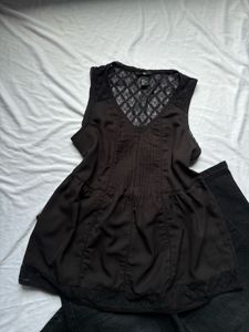Black Lace Trim Sleeveless Top
