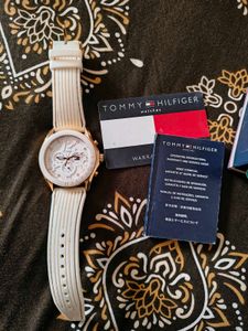 Tommy Hilfiger Watch with Box White 🤍