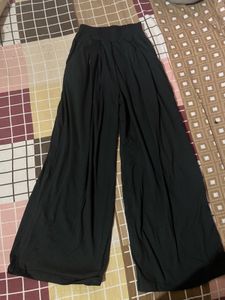Chic Black Wide-Leg Jumpsuit