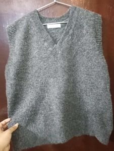 Classic Grey V-Neck Knit Vest elegant