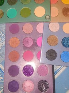 4 Color Eye Shadow Palettes