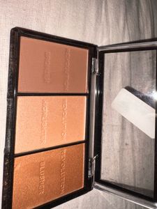 Revolution Blusher Highliter &amp; Bronzer Palette
