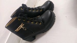 Boots For Women