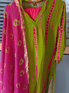 Green Pink Kurta set With Dupatta XL