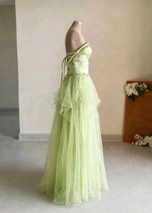 Exquisite Light Green Ruffled Gown 💚