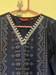 Elegant Navy Blue Embroidered Kurta
