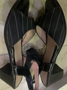 Black Heel