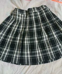 Korean stylish skirt
