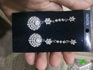 Sparkling Fashion Earrings