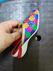 Fancy Sandal for cute baby girl.