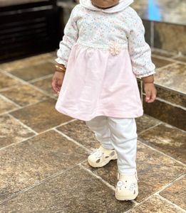 Cute Baby Girl's Dress and Leggings Set