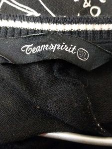 Streetwear black n white graphic tee
