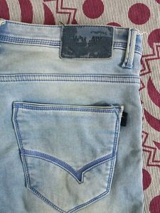 Men's Light Wash Slim Fit Jeans
