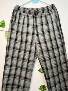 Plaid Cropped Pants