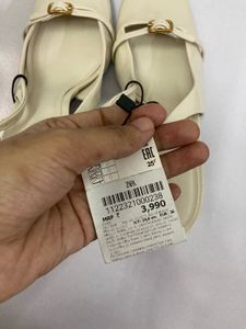 ZARA Cream Slingback Heels with Buckle
