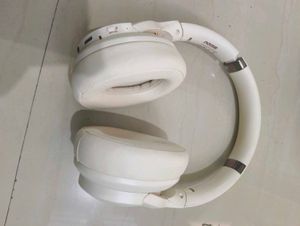 Noise Over-Ear Headphones