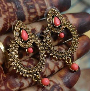 Beautiful AD Earrings....