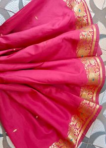 🥻 Red Festive Saree