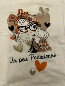 Cute Parisian Girl Long Sleeve T-Shirt