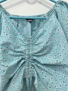 Blue Floral Ruched V-Neck Long Sleeve Top