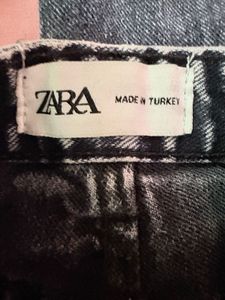 Black Cargo Jeans