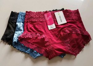 Lace Trim Briefs Set(pack of 3-: Red, Blue, Black)
